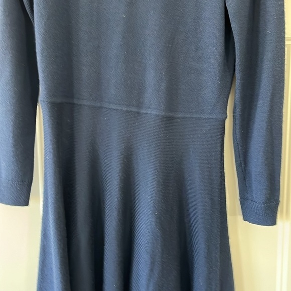 Vineyard Vines Merino Wool Sweater Dress - Size Medium - Picture 6 of 15